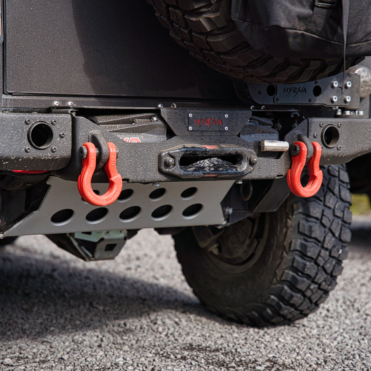 Jowl Split Shackle