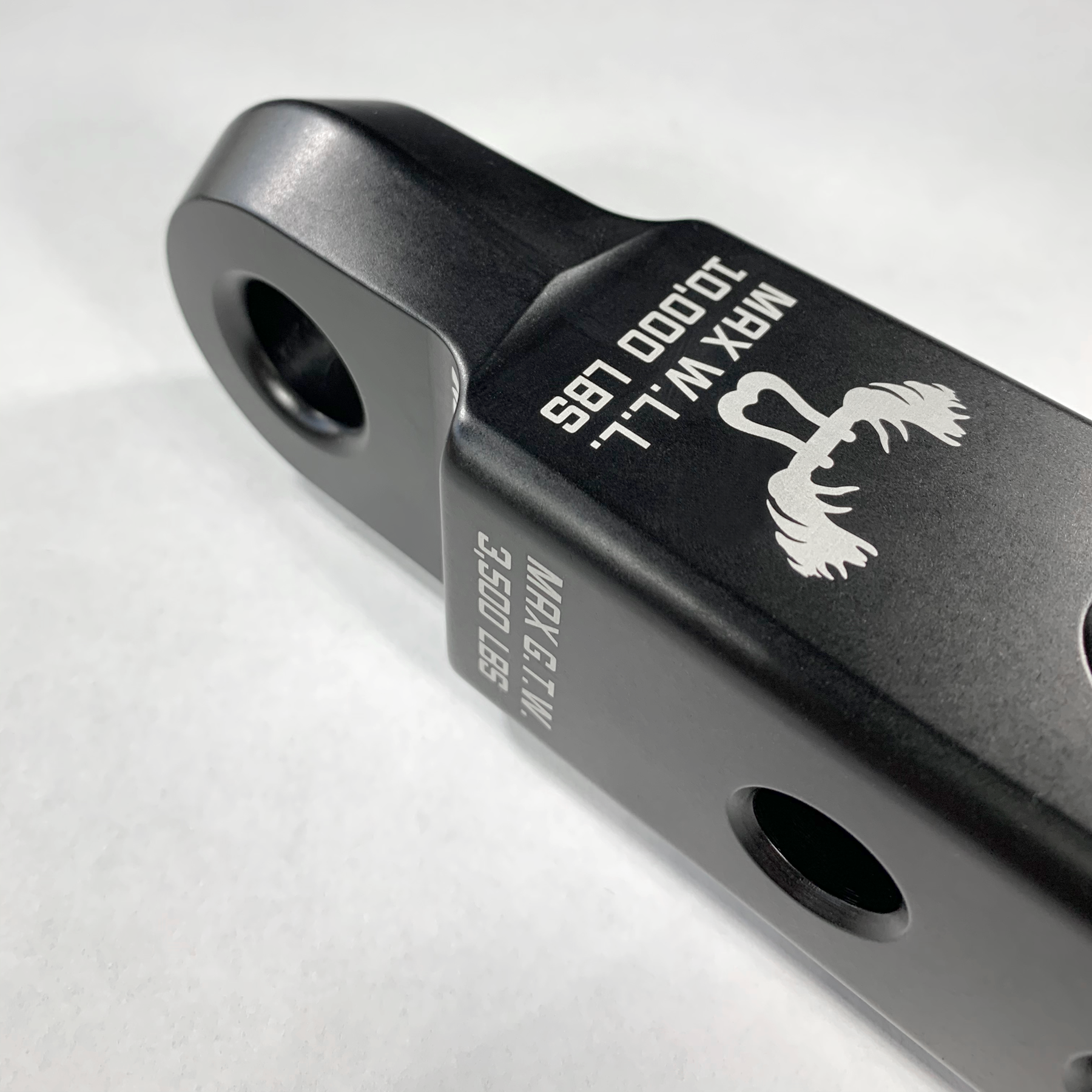 Moose Knuckle Mohawk 2.0 D-Ring Shackle Receiver for Soft Shackles, 3/4" Shackles and Closed Loop Vehicle Recovery Warm Forged Hitch Receiver