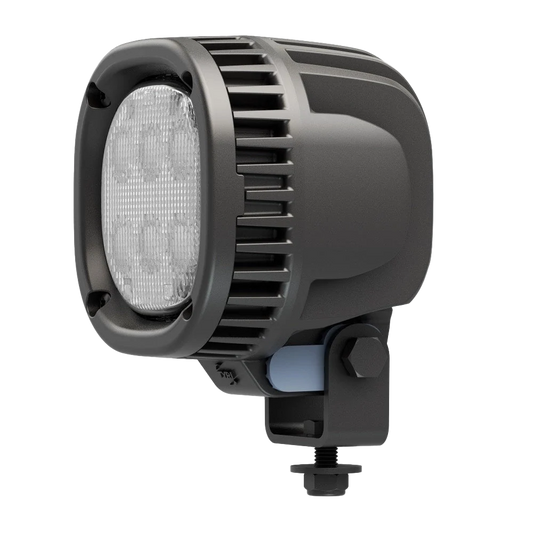 1010 4000 eLumen, Spot, 12V, w/Lens Cover