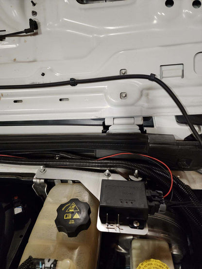 2018+ Jeep Wrangler JL and JT Heated Wiper Blades with Installation Brackets.
